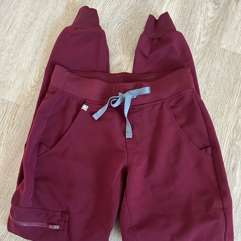 Figs Burgundy Zamora Jogger Scrub Pants